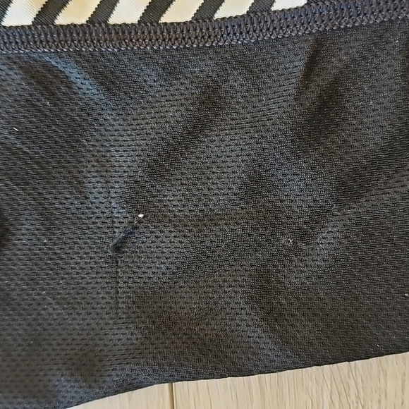 Helly Hansen Women's LIFA Crew Base Layer Long Sleeve, Large - Picture 3 of 11